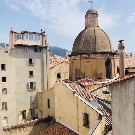 Superbe 2 Pieces Centre-ville, Calme, Vue